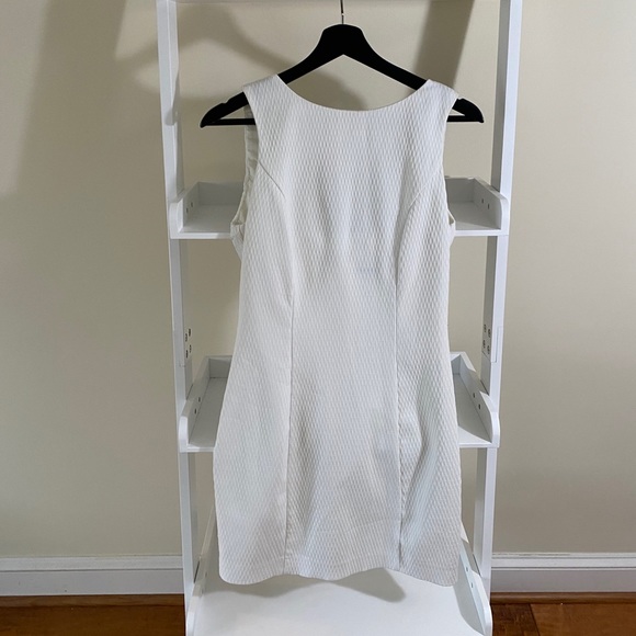 Miss Selfridge White Dress with Bow Detail - Picture 4 of 7